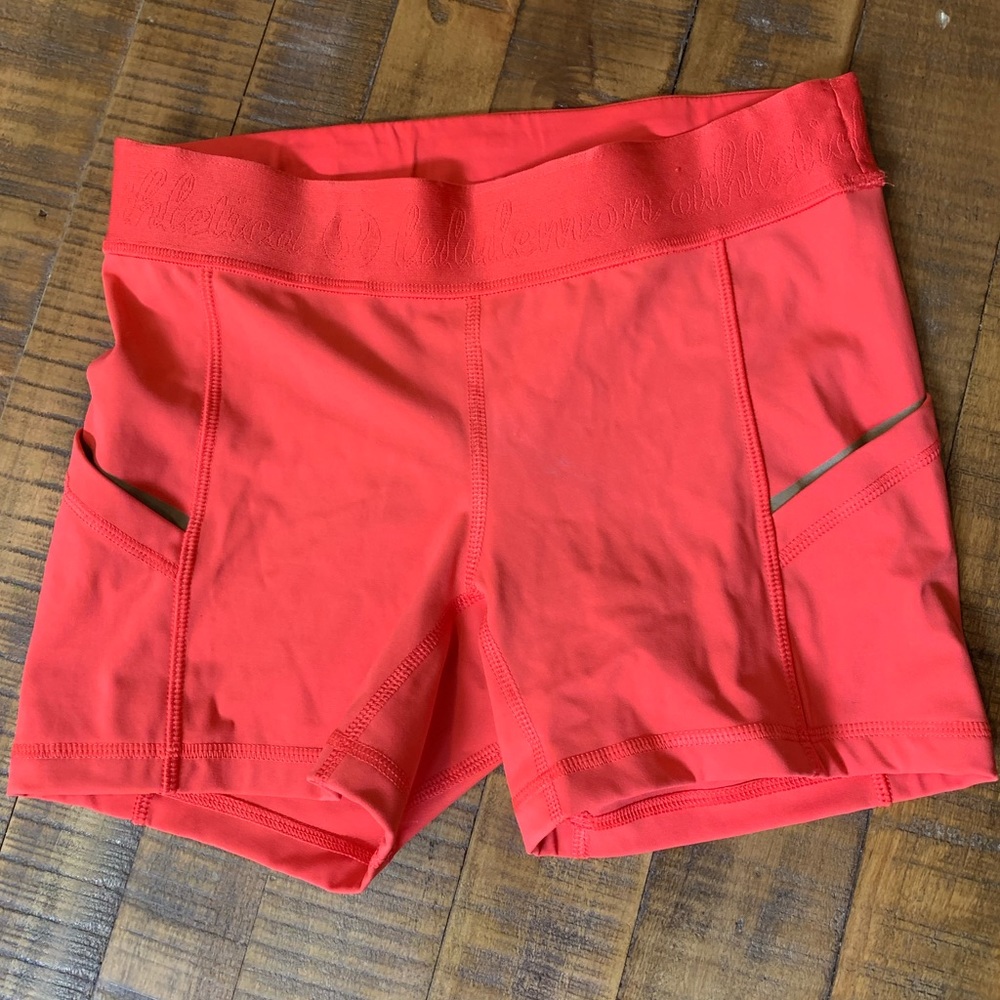 Lulu red yoga/run/bike shorts size 6